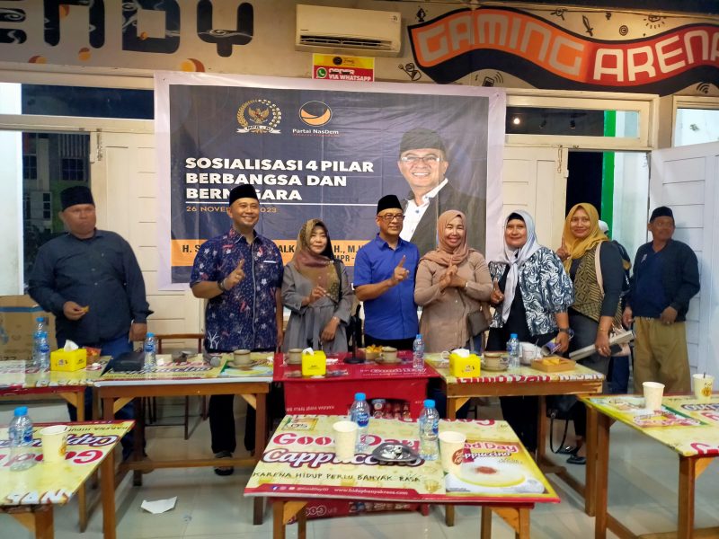 DOC: Sesi Poto Bersama dengan Tokoh Masyarakat di cafe Jl Kota Baru 26 November 2023.  