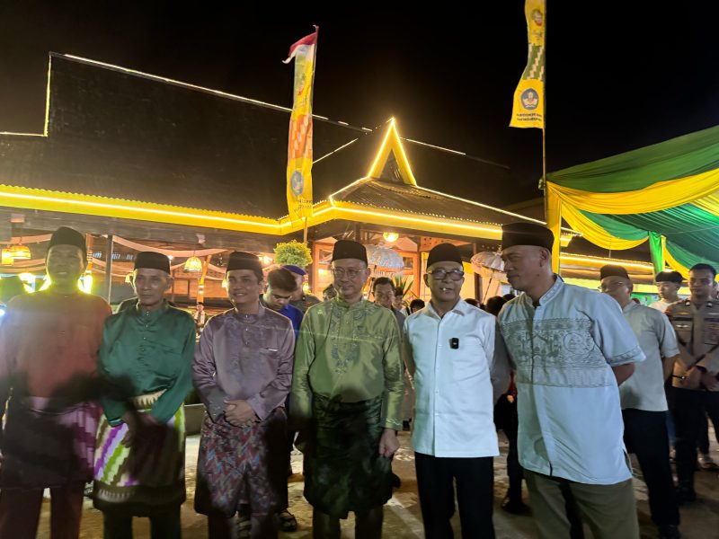 Anggota DPR RI H Syarief Abdullah Turut Mendampingi Walikota Pontianak Pada Acara Eksibisi Meriam Karbit 2025