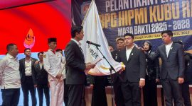 Prosesi pelantikan badan pengurus cabang Himpunan Pengusaha Muda Indonesia (HIPMI) Kubu Raya masa bakti 2025 - 2028. Oleh ketua BPD HIPMI Kalbar Golam Mohamad Sharon