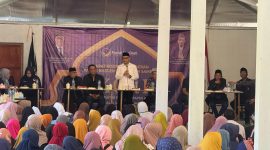 Anggota DPR RI H. Syarief Abdullah Alkadrie dihadapan ratusan masyarakat Jawai Kabupaten Sambas