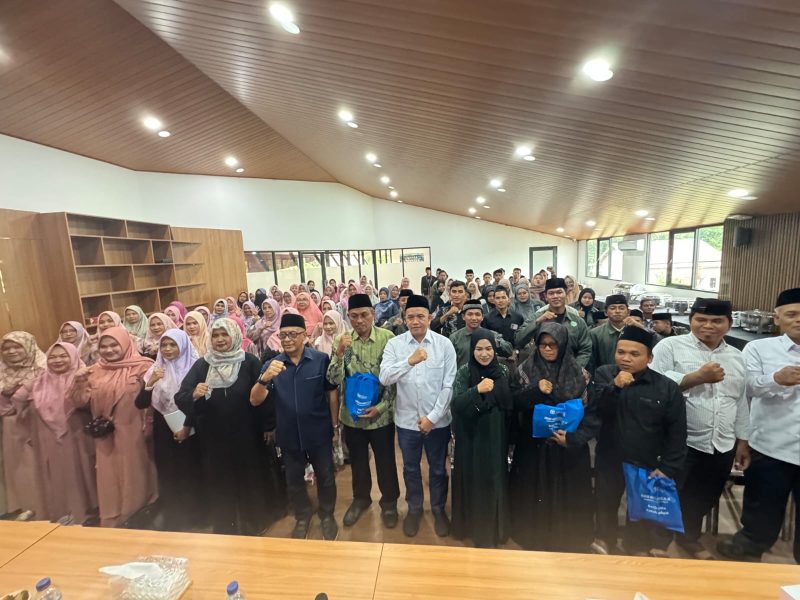 Anggota MPR RI dari Fraksi NasDem, H. Syarief Abdullah Alkadrie, SH., MH., menggelar Seminar 4 Pilar Kebangsaan bersama jajaran pengurus dan warga Nahdlatul Ulama (NU) Kabupaten Kubu Raya. 