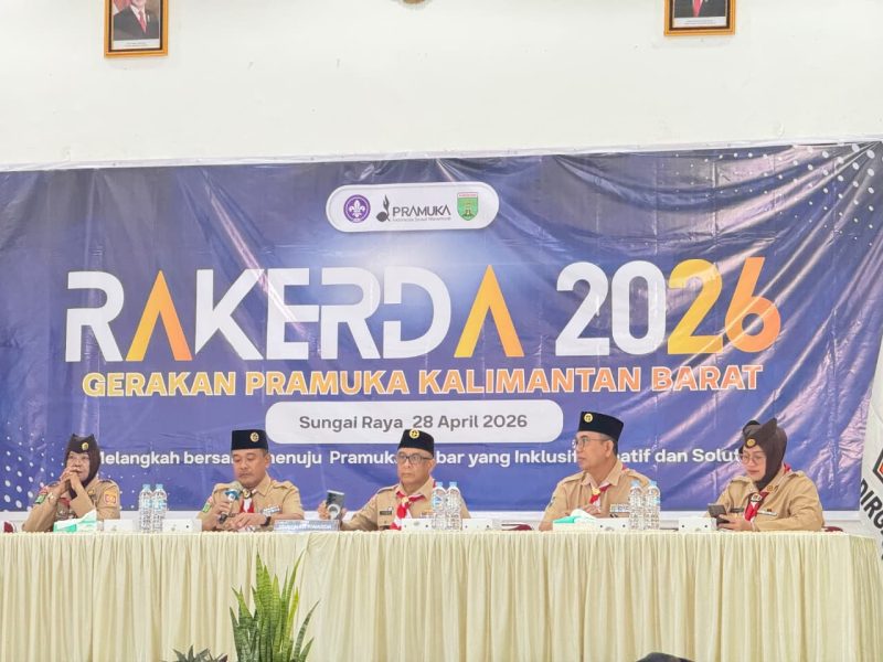 Ketua Kwartir Daerah Gerakan Pramuka Kalimantan Barat, H. Syarief Abdullah Alkadrie, membuka secara resmi Rapat Kerja Daerah (Rakerda) Pramuka Kalbar Tahun 2026 di Graha Pramuka, Sungai Raya, Selasa (28/4/2026), dengan fokus pada penguatan anggota serta persiapan Jambore Nasional 2026.