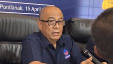 Dewan Pimpinan Wilayah (DPW) Partai NasDem Kalimantan Barat menggelar rapat koordinasi dan pemantapan internal di Sekretariat DPW NasDem Kalbar. 