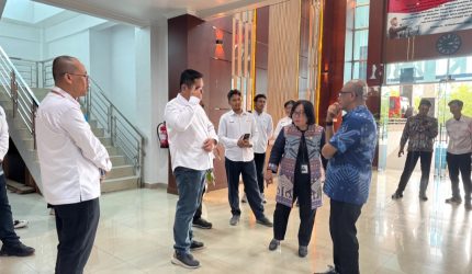 Syarief Abdullah Alkadrie, melakukan koordinasi intensif dengan General Manager (GM) PLN Unit Induk Distribusi (UID) Kalimantan Barat