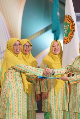 Linda Purnama Terpilih Secara Aklamasi Nahkodai DPP Perempuan Melayu Kalbar 2026-2031