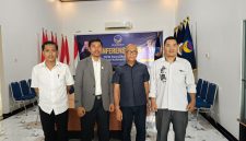 Anggota DPR RI Daerah Pemilihan (Dapil) Kalimantan Barat I sekaligus Wakil Ketua Banggar DPR RI, H. Syarief Abdullah Alkadrie, S.H., M.H., menerima kunjungan silaturahmi Rektor Universitas Nahdlatul Ulama (UNU) Kalimantan Barat, Prof. Dr. Sukino, M.Ag., beserta jajaran. Pertemuan ini berlangsung hangat di Sekretariat DPW NasDem Kalbar yang juga berfungsi sebagai Rumah Aspirasi, Senin (4/5/2026).