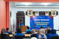 Anggota DPR RI, H. Syarief Abdullah Alkadrie, S.H., M.H., dalam pengarahannya memberikan wawasan kebangsaan yang diselenggarakan oleh Pengurus Koordinator Cabang (PKC) Pergerakan Mahasiswa Islam Indonesia (PMII) Kalimantan Barat di Aula Disporapar Provinsi Kalimantan Barat pada Jumat, 8 Mei 2026.
