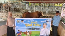 Dok : Proses distribusi bantuan ini dikawal langsung oleh tim relawan bersama tokoh masyarakat setempat