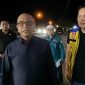Dok : Syarif Abdullah Alkadrie, saat meninjau langsung pelaksanaan jalan di Desa Peniraman, Kecamatan Sungai Pinyuh, Kabupaten Mempawah.