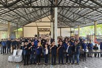 Arsip : Prosesi Poto Bersama Dewan Pimpinan Daerah (DPD) Partai NasDem Kabupaten Bengkayang