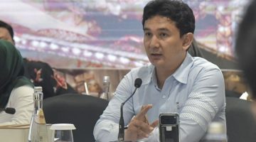 Kawal Perizinan Hutan, Gulam Mohamad Sharon Tancap Gas Bebaskan Desa Kalbar II dari Kegelapan