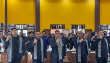 Dokumentasi Poto : Syarief Abdullah Bersama Jajaran Pengurus DPW NasDem Kalbar saat Menghadiri Rakerda NasDem Kabupaten Sekadau